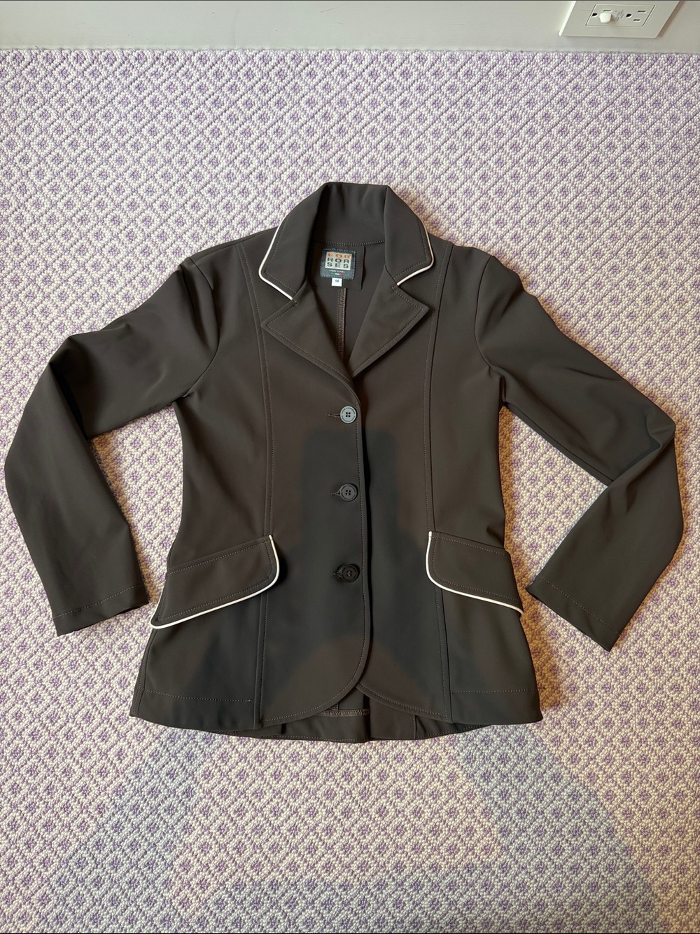 For Horses Junior’s Blazer chocolate brown with light pink piping